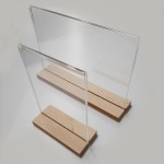 Dřevěný reklamní stojan WT